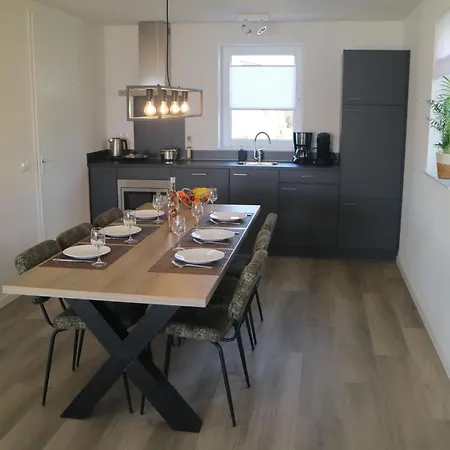 Tatil Evi Lakeview With Swimming And Fishing Pier *