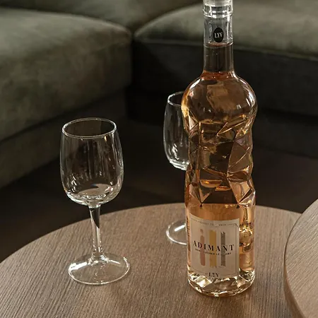 Tatil Evi Lakeview With Swimming And Fishing Pier