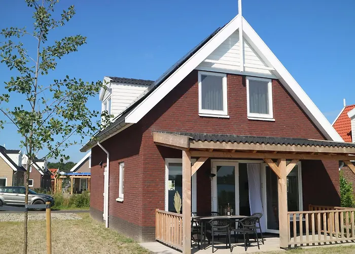 Lakeview With Swimming And Fishing Pier *