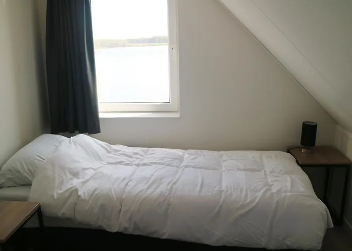 Lakeview With Swimming And Fishing Pier Casa de Férias Simonshaven