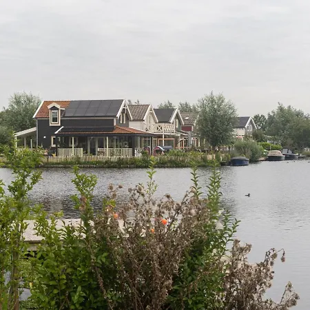 Lakeview With Swimming And Fishing Pier