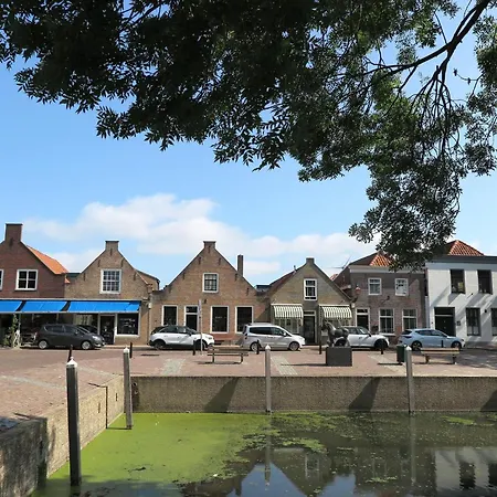 Lakeview With Swimming And Fishing Pier Vakantiehuis *